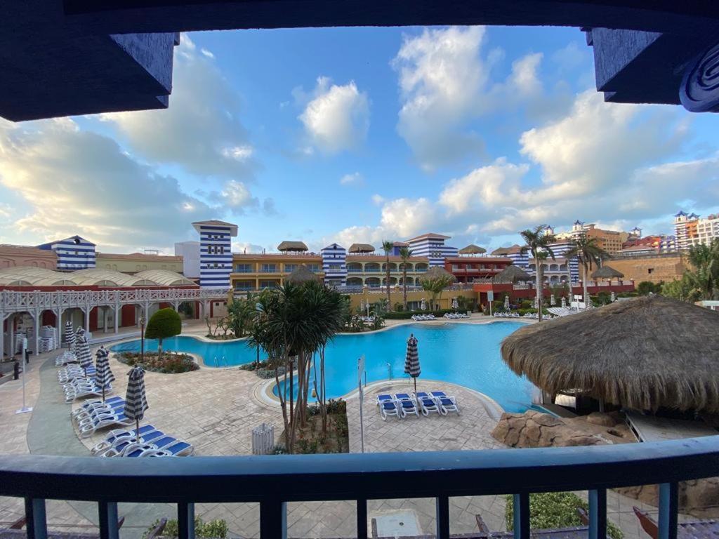 Porto Marina Resort Chalets Families Only El Alamein Extérieur photo