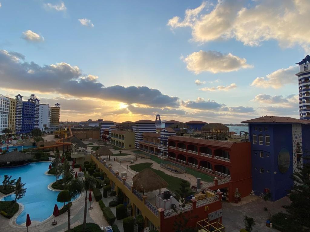 Porto Marina Resort Chalets Families Only El Alamein Extérieur photo