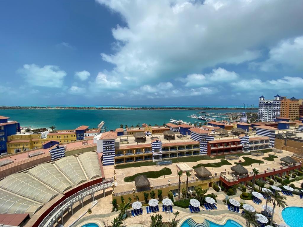 Porto Marina Resort Chalets Families Only El Alamein Extérieur photo