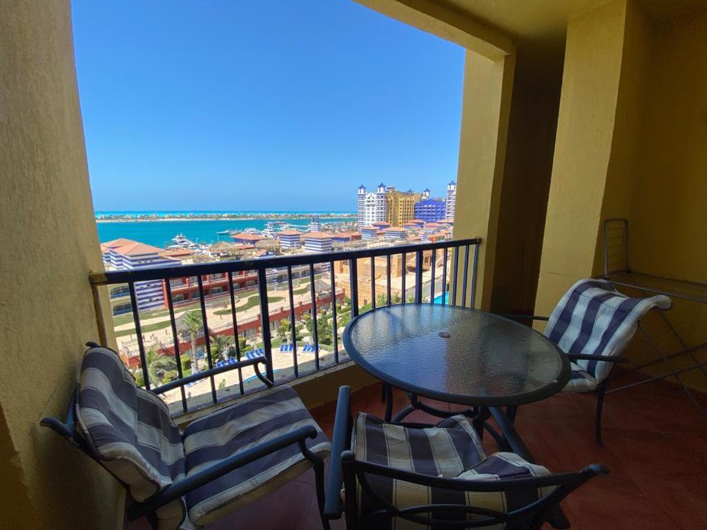 Porto Marina Resort Chalets Families Only El Alamein Extérieur photo